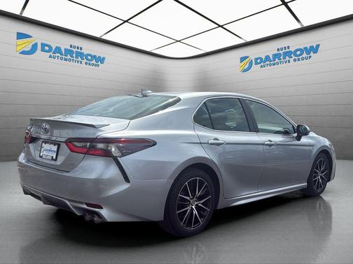 Celestial Silver Metallic 2023 Toyota Camry SE