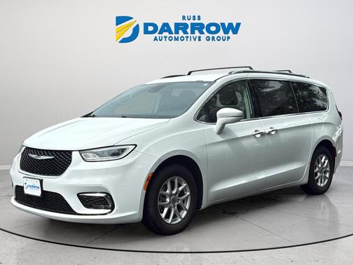 Bright White Clearcoat 2021 Chrysler Pacifica Touring-L