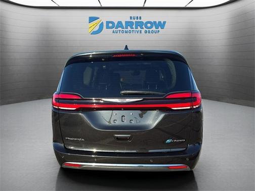2023 Chrysler Pacifica Hybrid Limited