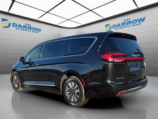 2023 Chrysler Pacifica Hybrid Limited