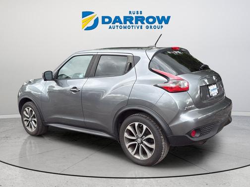 Gun Metallic 2017 Nissan Juke SL