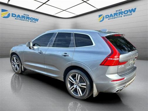 2020 Volvo XC60 T5 Momentum