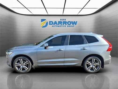 2020 Volvo XC60 T5 Momentum