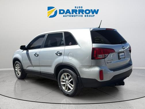Bright Silver 2015 Kia Sorento LX