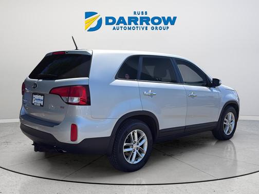 Bright Silver 2015 Kia Sorento LX