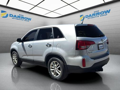 Bright Silver 2015 Kia Sorento LX