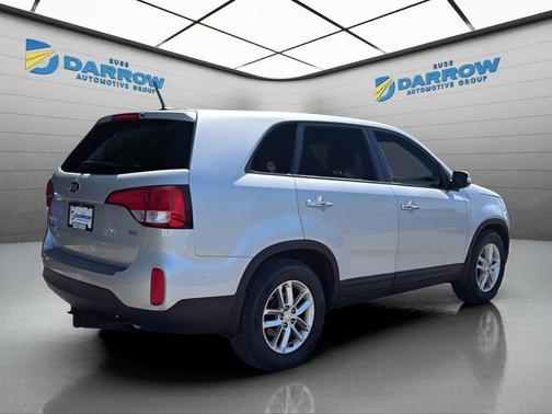 Bright Silver 2015 Kia Sorento LX