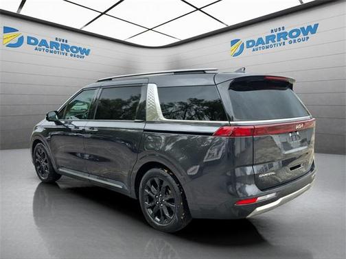 2023 Kia Carnival SX