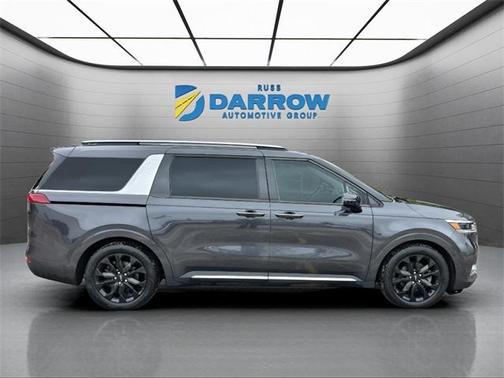 2023 Kia Carnival SX