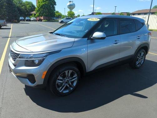 2023 Kia Seltos LX