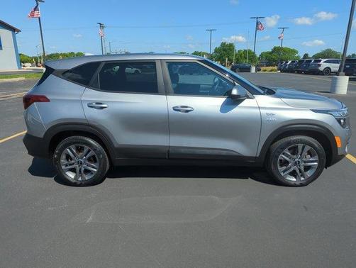 2023 Kia Seltos LX
