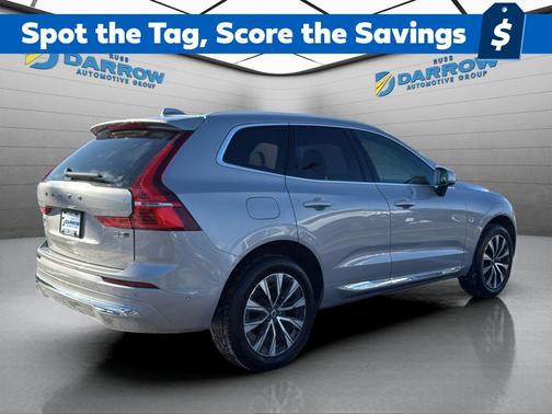 2023 Volvo XC60 B5 Plus Bright Theme