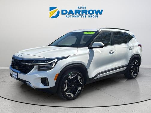 Snow White Pearl 2024 Kia Seltos SX