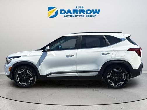 Snow White Pearl 2024 Kia Seltos SX