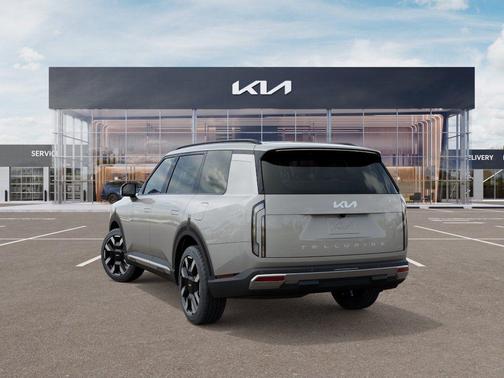 Ivory Silver 2027 Kia Telluride S