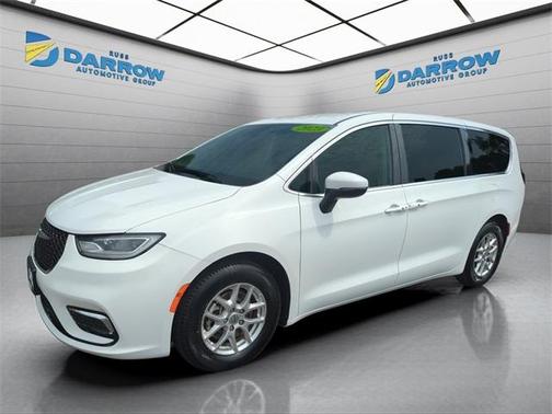 2023 Chrysler Pacifica Touring-L