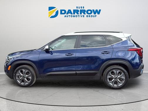 Dark Ocean Blue / White Roof 2024 Kia Seltos S