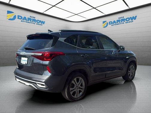 Gravity Gray 2022 Kia Seltos S