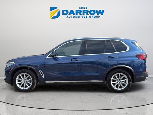 Phytonic Blue Metallic 2023 BMW X5 xDrive40i