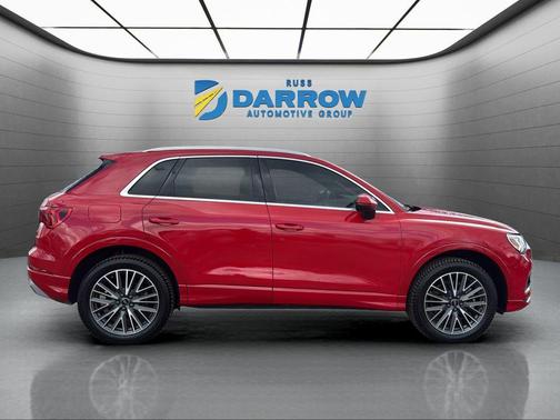 2021 Audi Q3 40 Premium