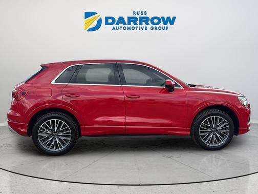 Tango Red Metallic 2021 Audi Q3 40 Premium