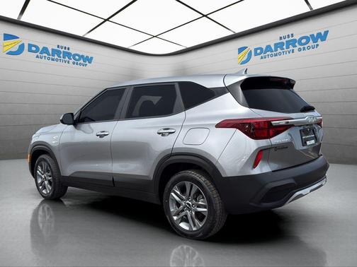 Steel Gray 2022 Kia Seltos LX