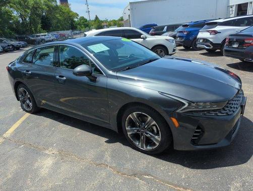 2022 Kia K5 EX