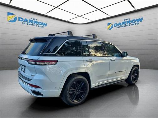 2023 Jeep Grand Cherokee Summit