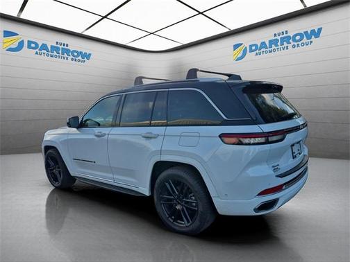 2023 Jeep Grand Cherokee Summit