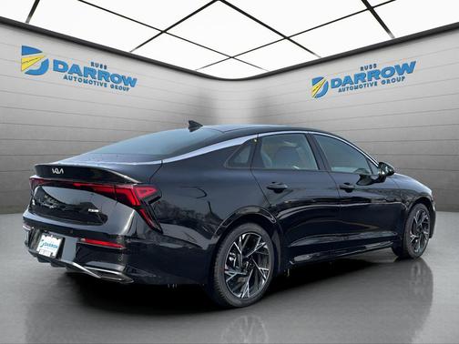 Aurora Black Pearl 2026 Kia K5 GT-Line