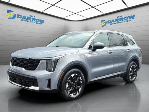 Everlasting Silver 2024 Kia Sorento S