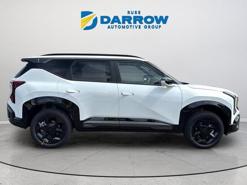 Snow White Pearl 2027 Kia Seltos X-Line
