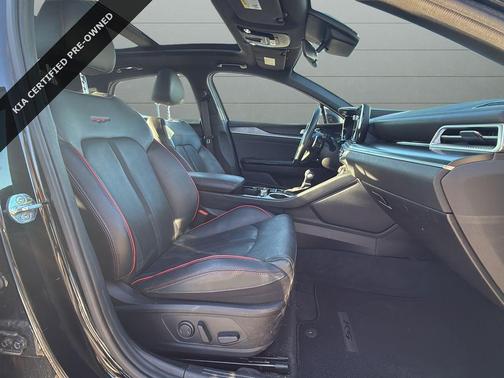 2022 Kia K5 GT