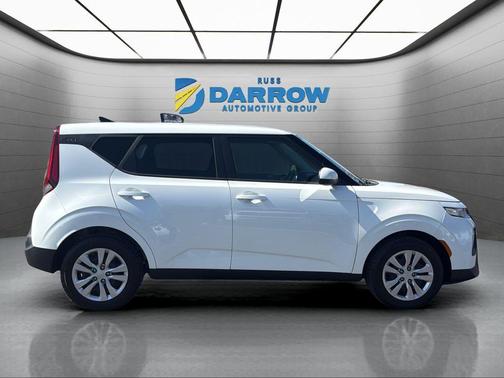 Snow White Pearl 2021 Kia Soul LX