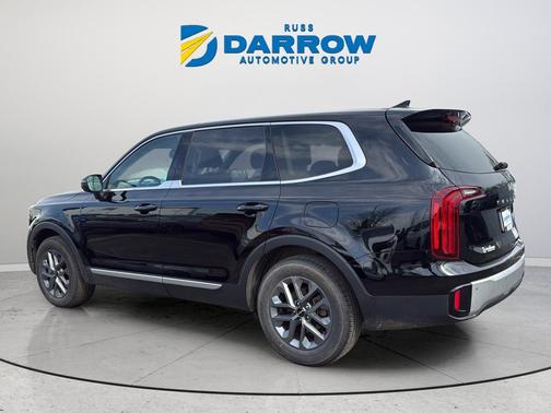 Ebony Black 2024 Kia Telluride LX