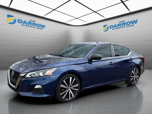 Deep Blue Pearl 2020 Nissan Altima 2.5 SR