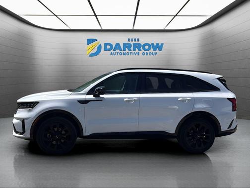 Glacial White Pearl 2023 Kia Sorento SX