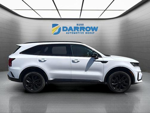 Glacial White Pearl 2023 Kia Sorento SX