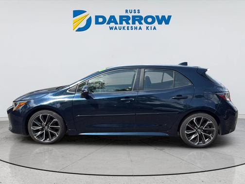 Galactic Aqua 2019 Toyota Corolla Hatchback XSE