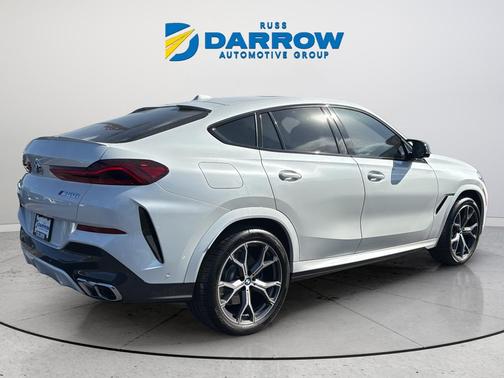 Mineral White Metallic 2024 BMW X6 M60i