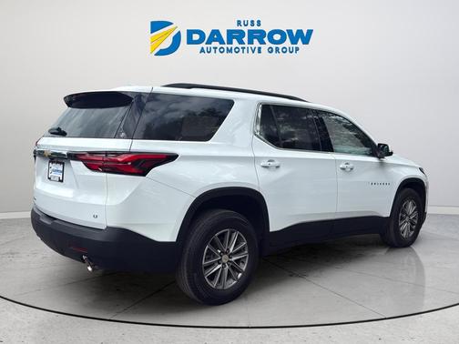 Summit White 2023 Chevrolet Traverse LT Cloth
