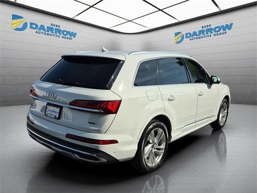 2023 Audi Q7 55 Premium Plus