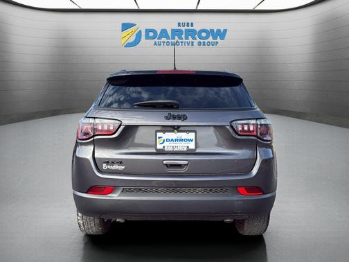 Granite Crystal Clearcoat Metallic 2023 Jeep Compass Altitude