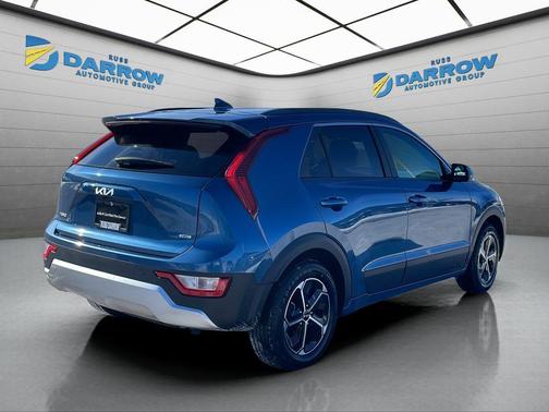 Mineral Blue 2025 Kia Niro EX