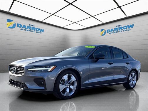 2020 Volvo S60 T5 R-Design