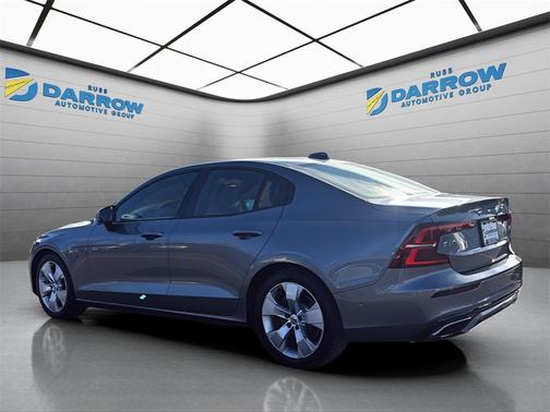 2020 Volvo S60 T5 R-Design