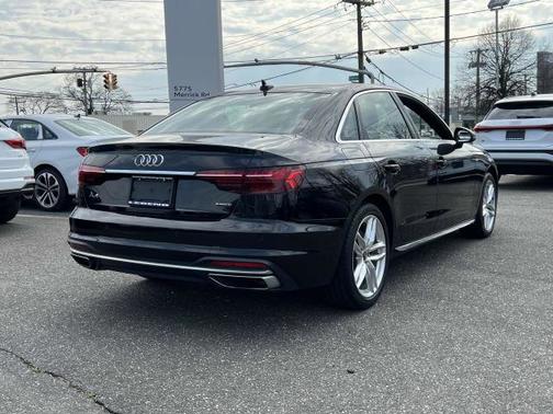 2021 Audi A4 S line Premium