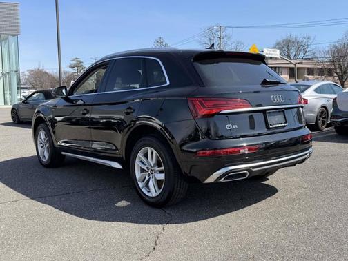 2023 Audi Q5 S line Premium