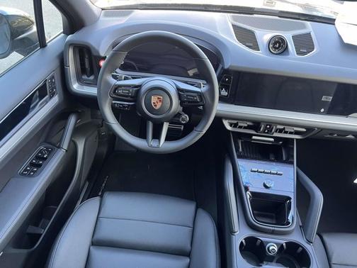 2026 Porsche Cayenne S E-Hybrid