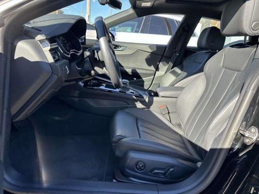 2024 Audi A5 Sportback S line Premium